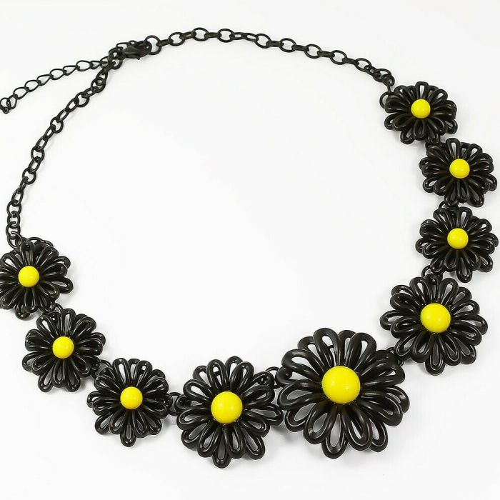 Necklace Daisies Sale-38
