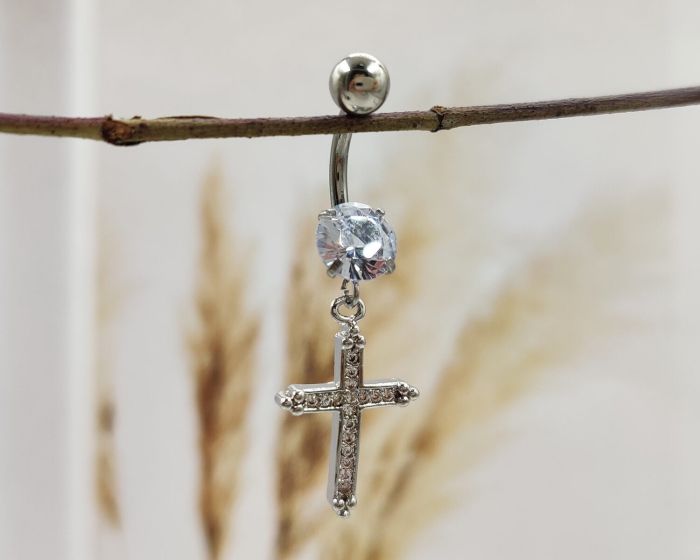 Belly button piercing G639473907130