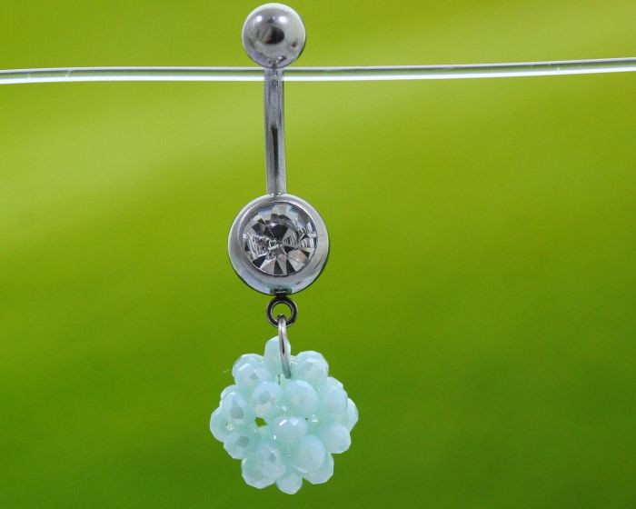 Belly button piercing F402 F402