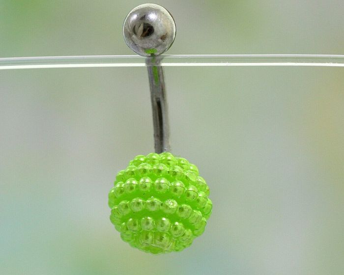 Belly button piercing F411 F411