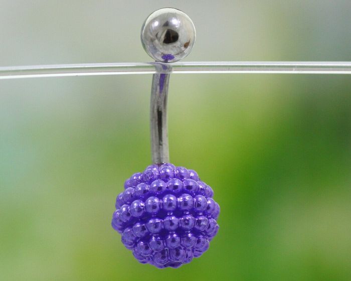 Belly button piercing F410 F410