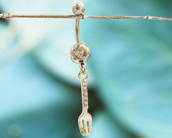 Belly button piercing (2.5 cm) F688