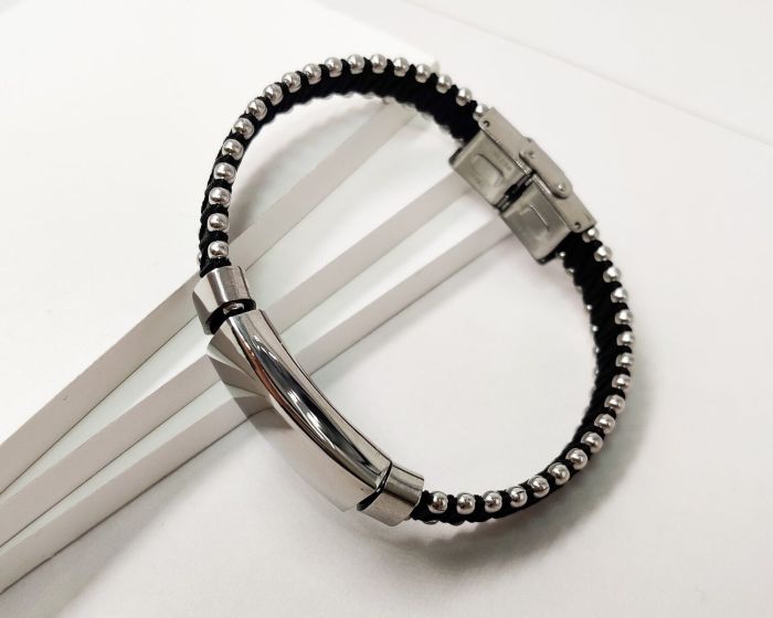 Genuine leather bracelet G6905