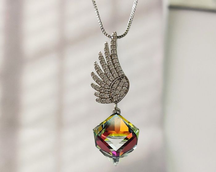 Pendant with Swarovski crystals G7869718007690