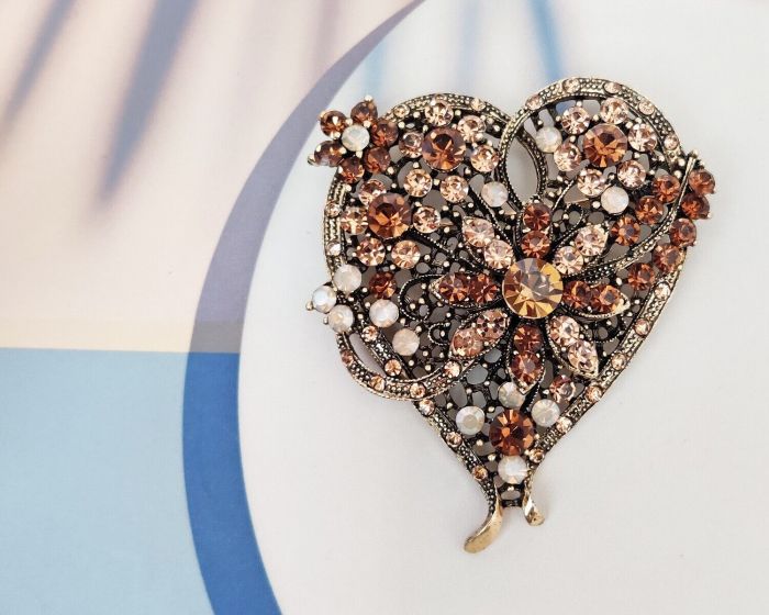 Heart Brooch G859575907220