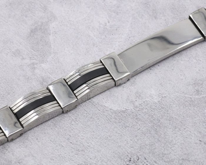 Steel bracelet D884