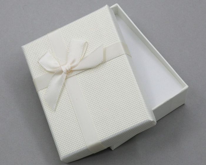Gift box (8.5 x 6.5) G0913