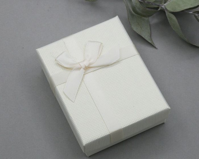 Gift box (8.5 x 6.5) G0913
