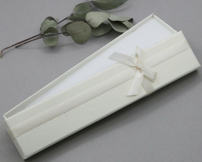 Gift box (21.5*4) G0915