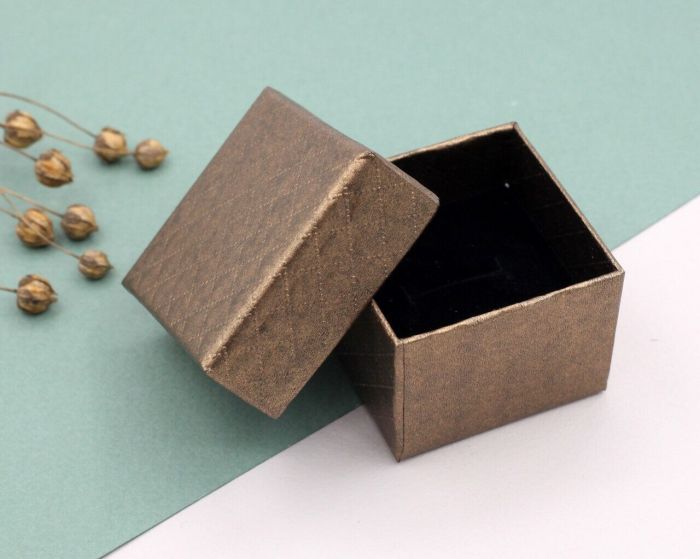 Gift box 3.5*3.5 cm G1863