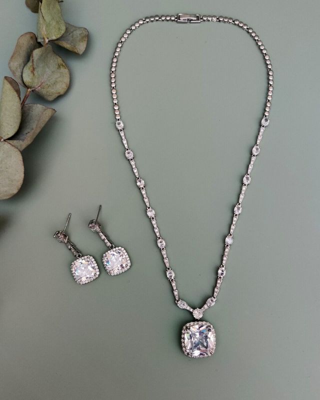 Evening Set R0414