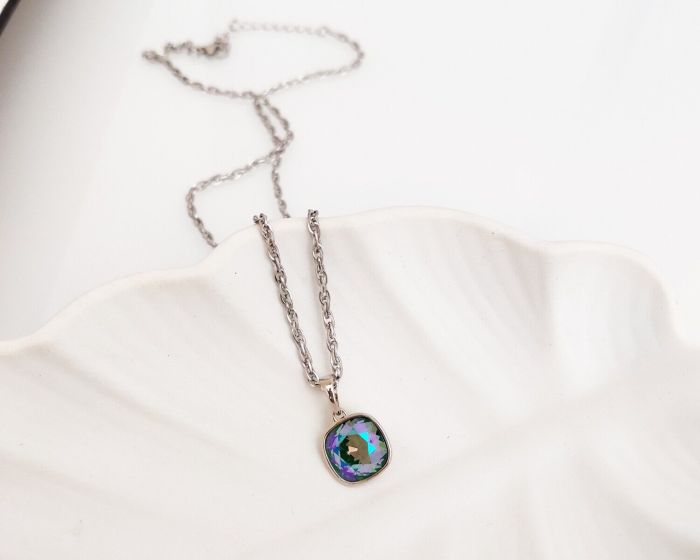 Pendant with Swarovski crystals R1090715007630