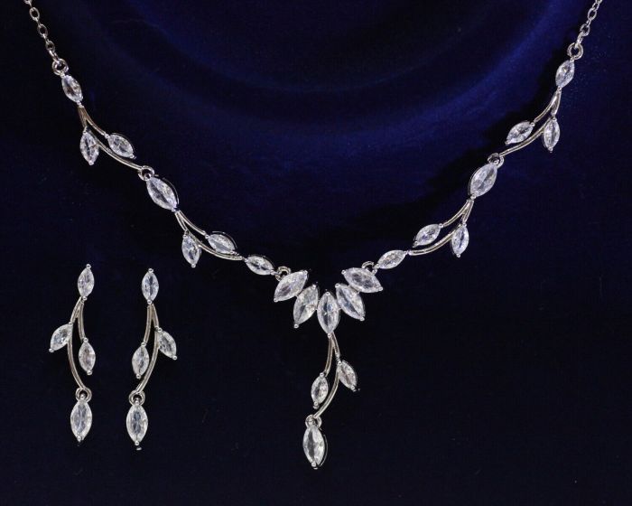 Evening set R1102