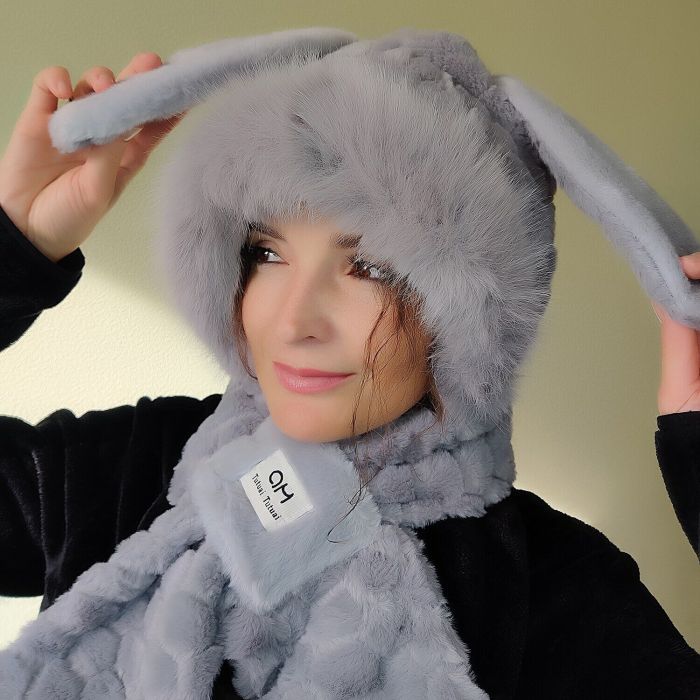 Bunny hat-scarf with ears R2185 (gray fur)