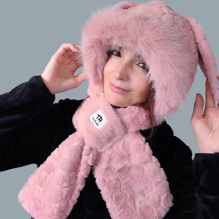 Hat-scarf with ears Bunny R2186 (pink fur)