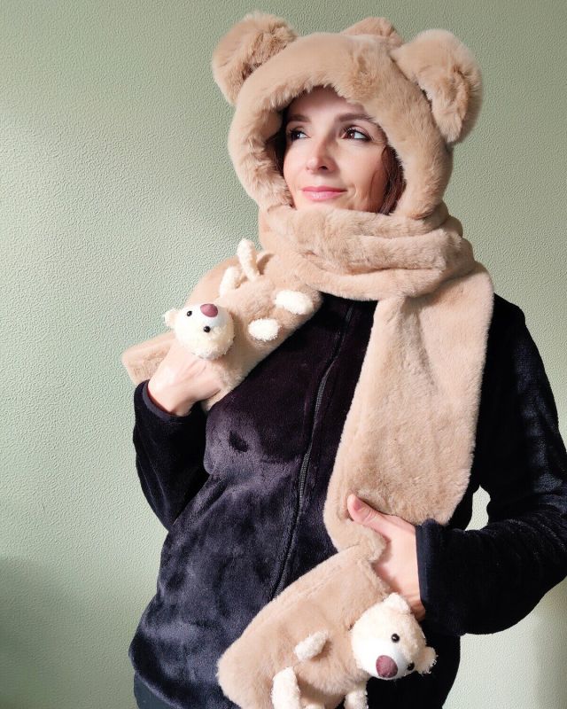 Hat-scarf with ears and scarf R2191 (Beige)
