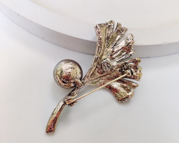 Brooch R248676907240