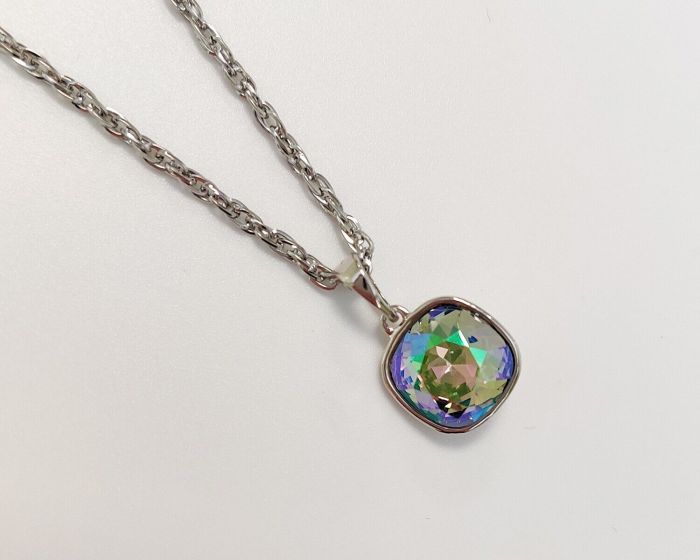 Pendant with Swarovski crystals R2537715007680