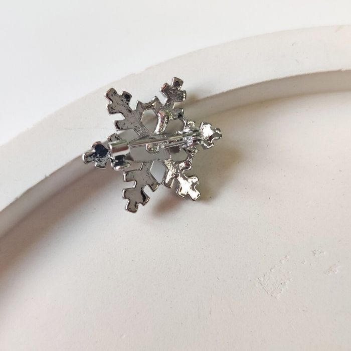 Snowflake Brooch R261075507180