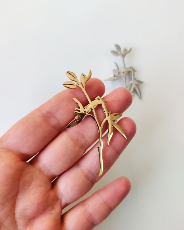 Steel brooch R266774807160