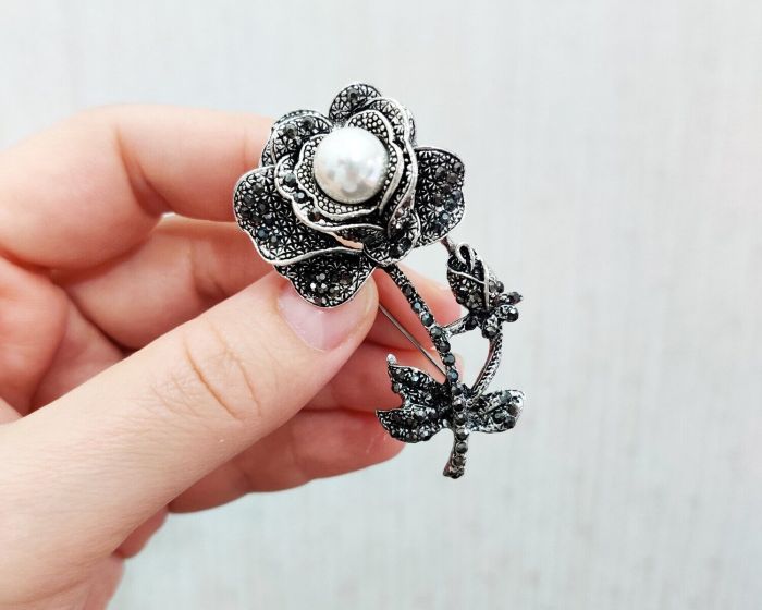 Flower brooch G346274807160