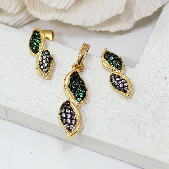 Set  S804500480 S804500480
