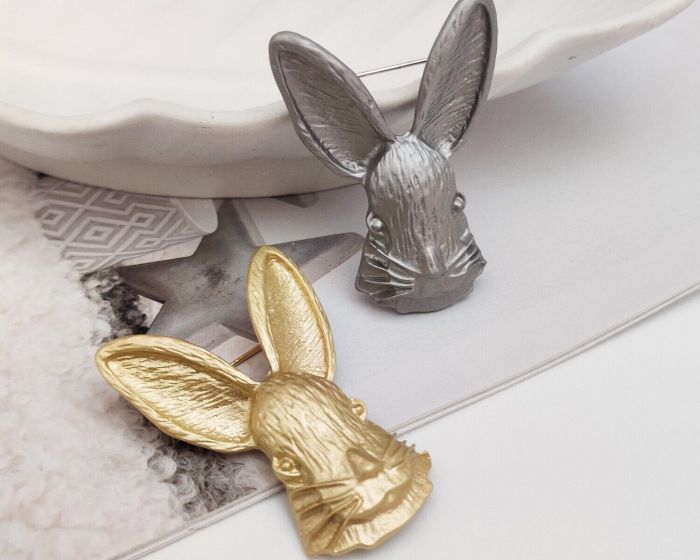 Bunny Brooch G468473907140