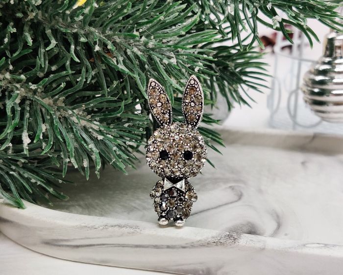 Bunny Brooch G468974507150