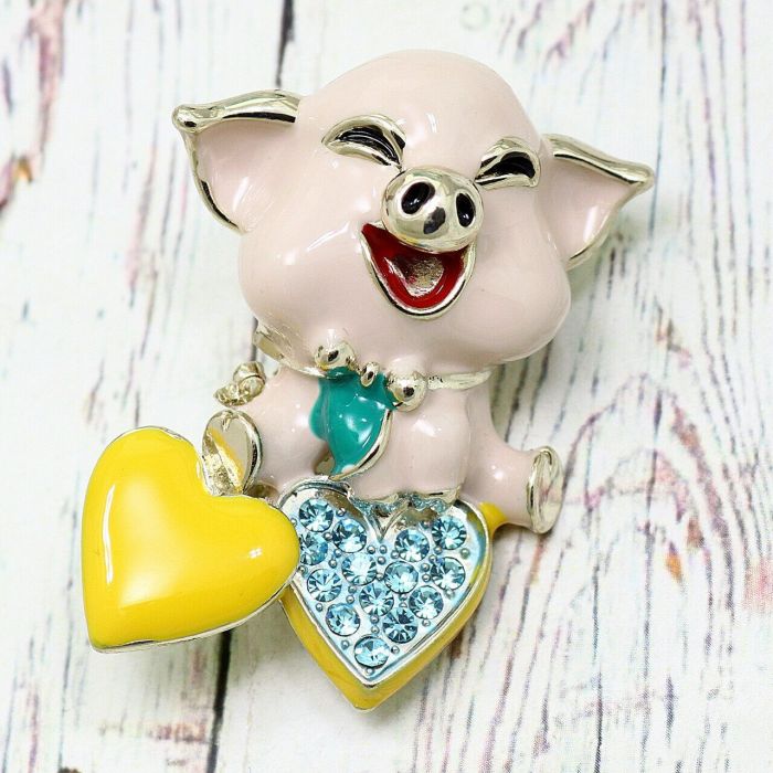 Brooch 2019 NG-10 2019 NG-10