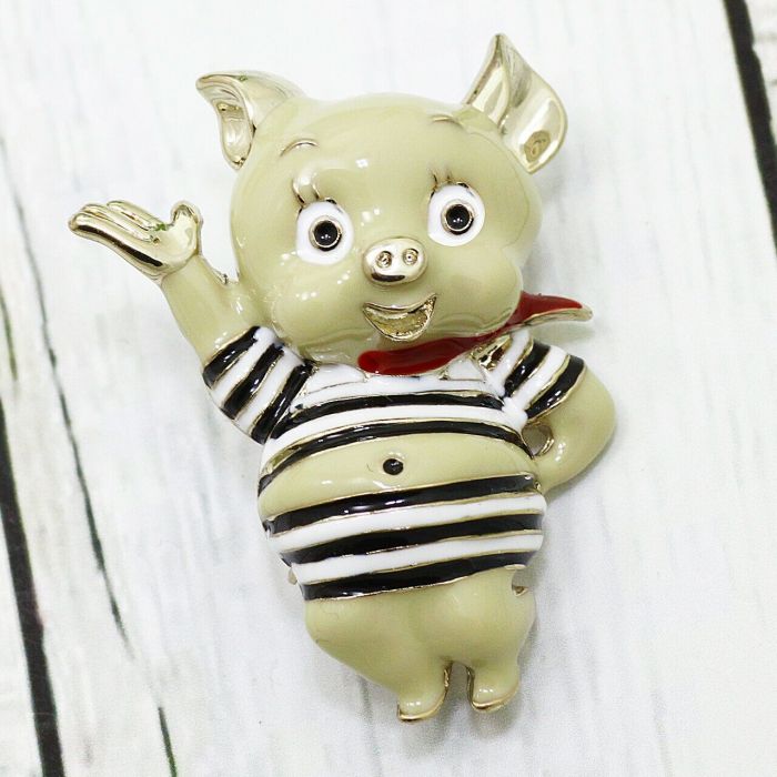 Brooch 2019 NG-32 2019 NG-32