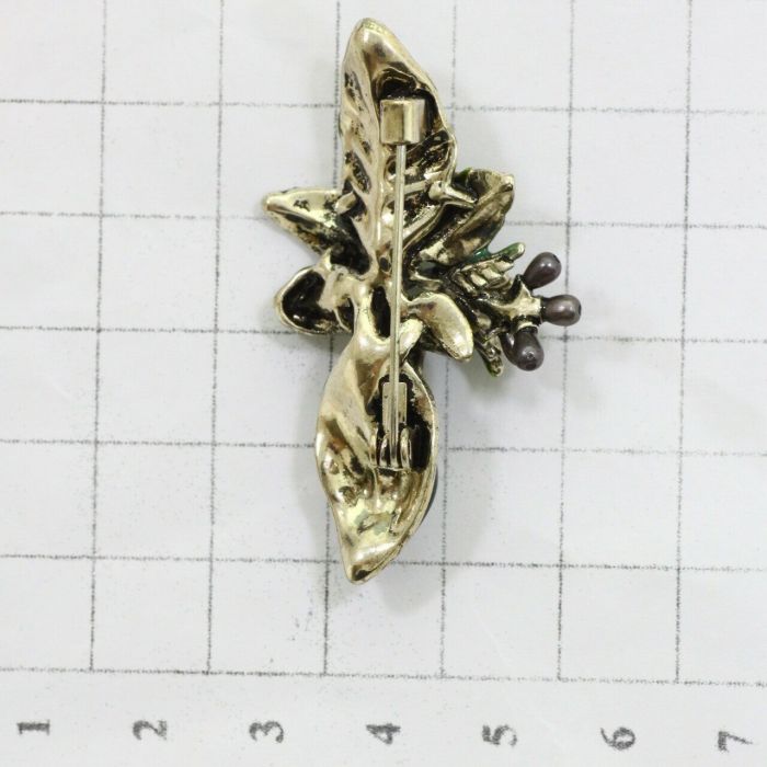 Brooch A61174907160 A61174907160