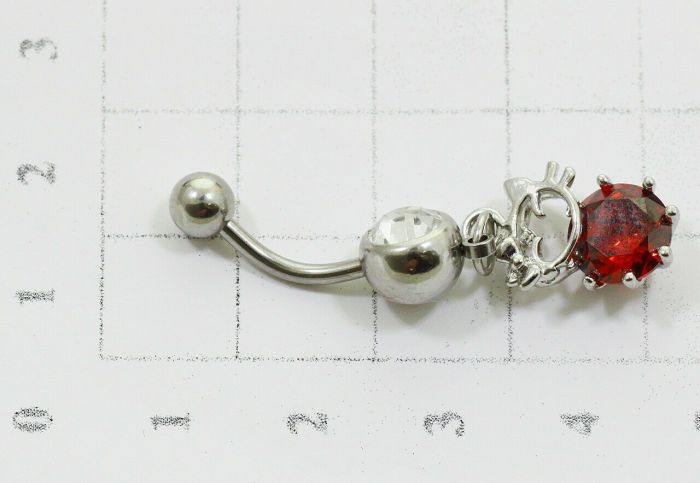 Belly button piercing F390 F390