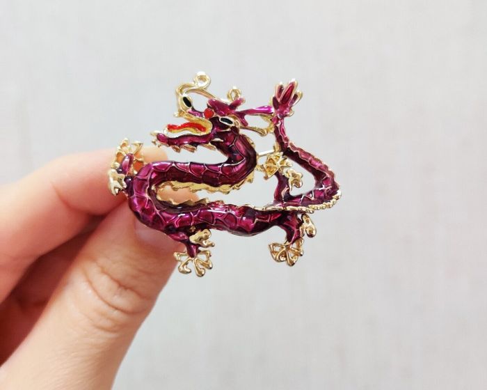 Golden Dragon Brooch G738275907195