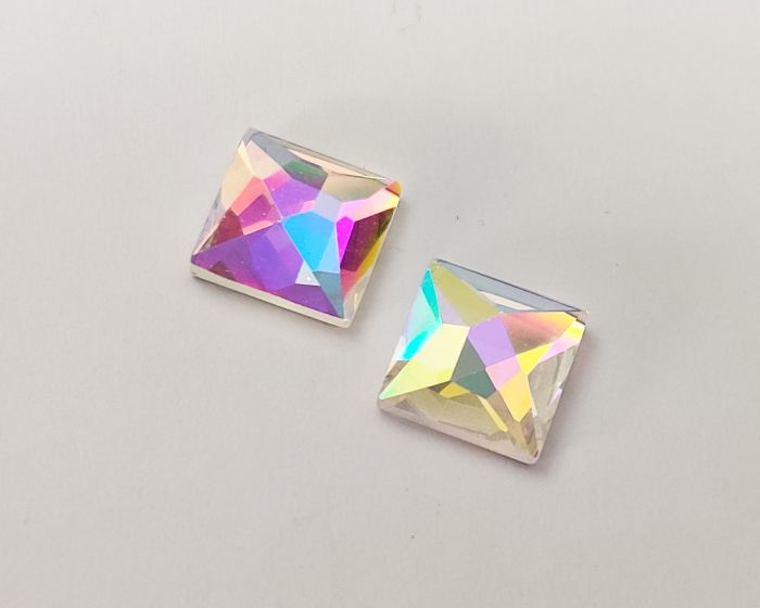 Crystal 7571072715 (8*8 mm) 7571072715
