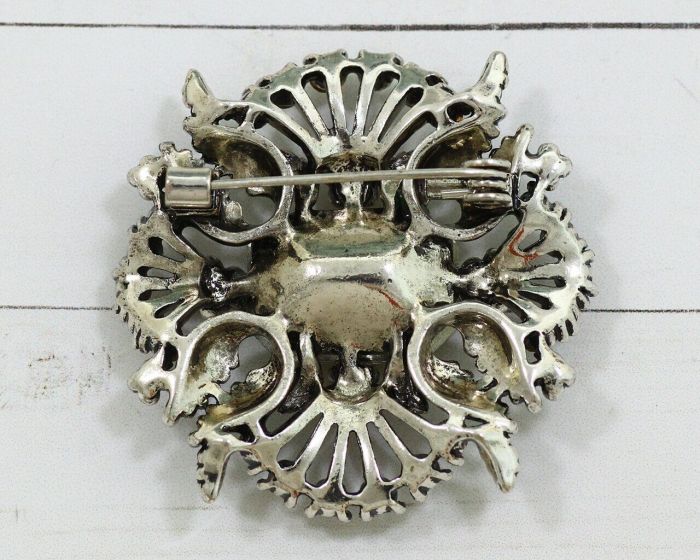 Brooch F534476907250 F534476907250
