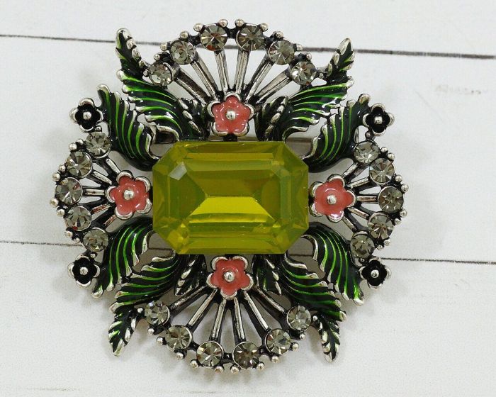 Brooch F534476907250 F534476907250