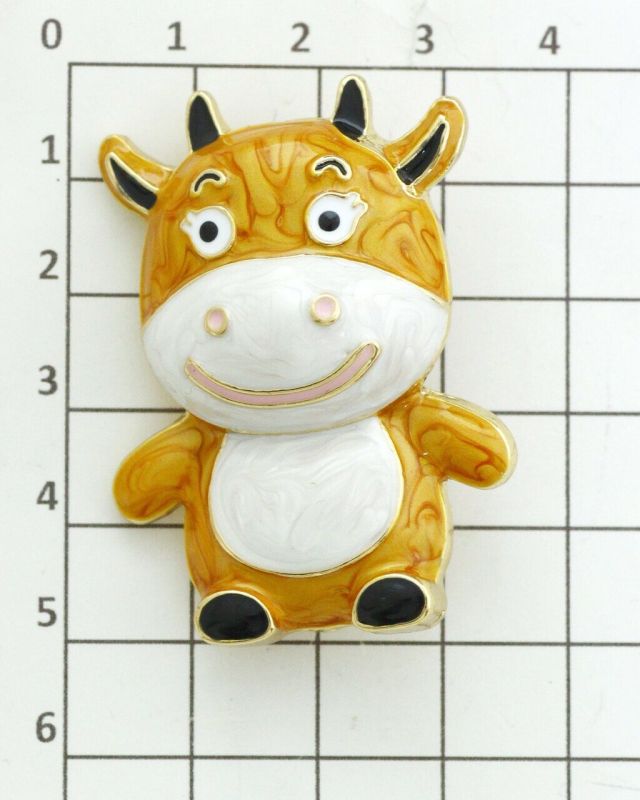 New Year Symbol Brooch F625274507150 F625274507150