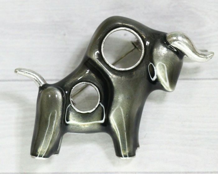 New Year Symbol Brooch F641975907198 F641975907198