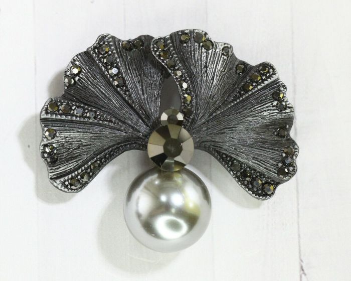 Brooch F662274807160 F662274807160
