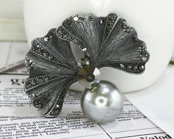 Brooch F662274807160 F662274807160