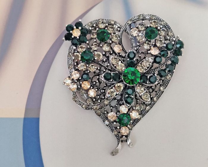 Heart Brooch G859275907220
