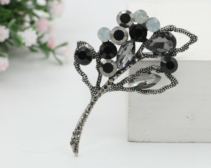 Brooch F968475507180 F968475507180