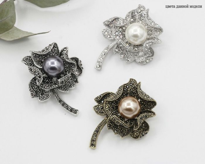 Flower brooch G093774807160