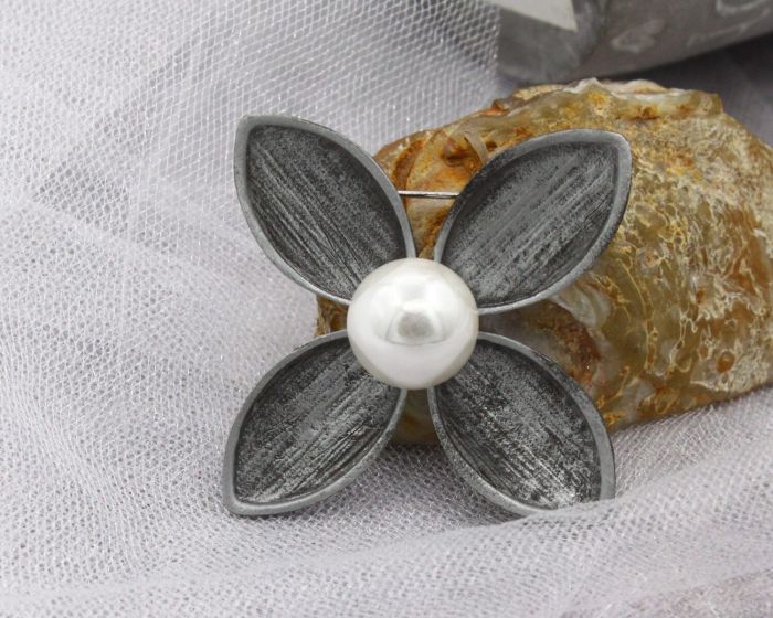 Brooch F557774507150