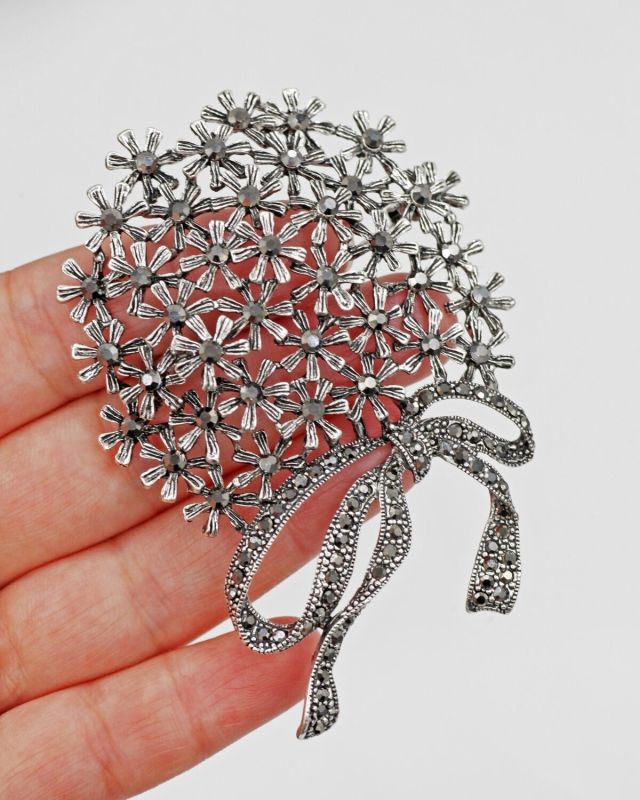 Brooch F661475507180